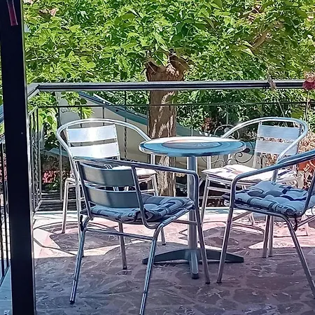 Jeni's 度假居 尼亚伊拉克利亚