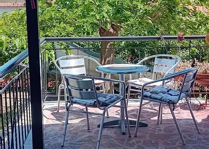 Jeni's Hébergement de vacances Nea Irakleia