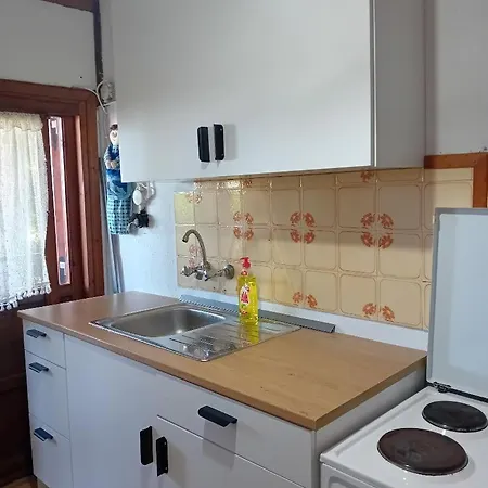 Jeni's Nyaraló Néa Iráklia